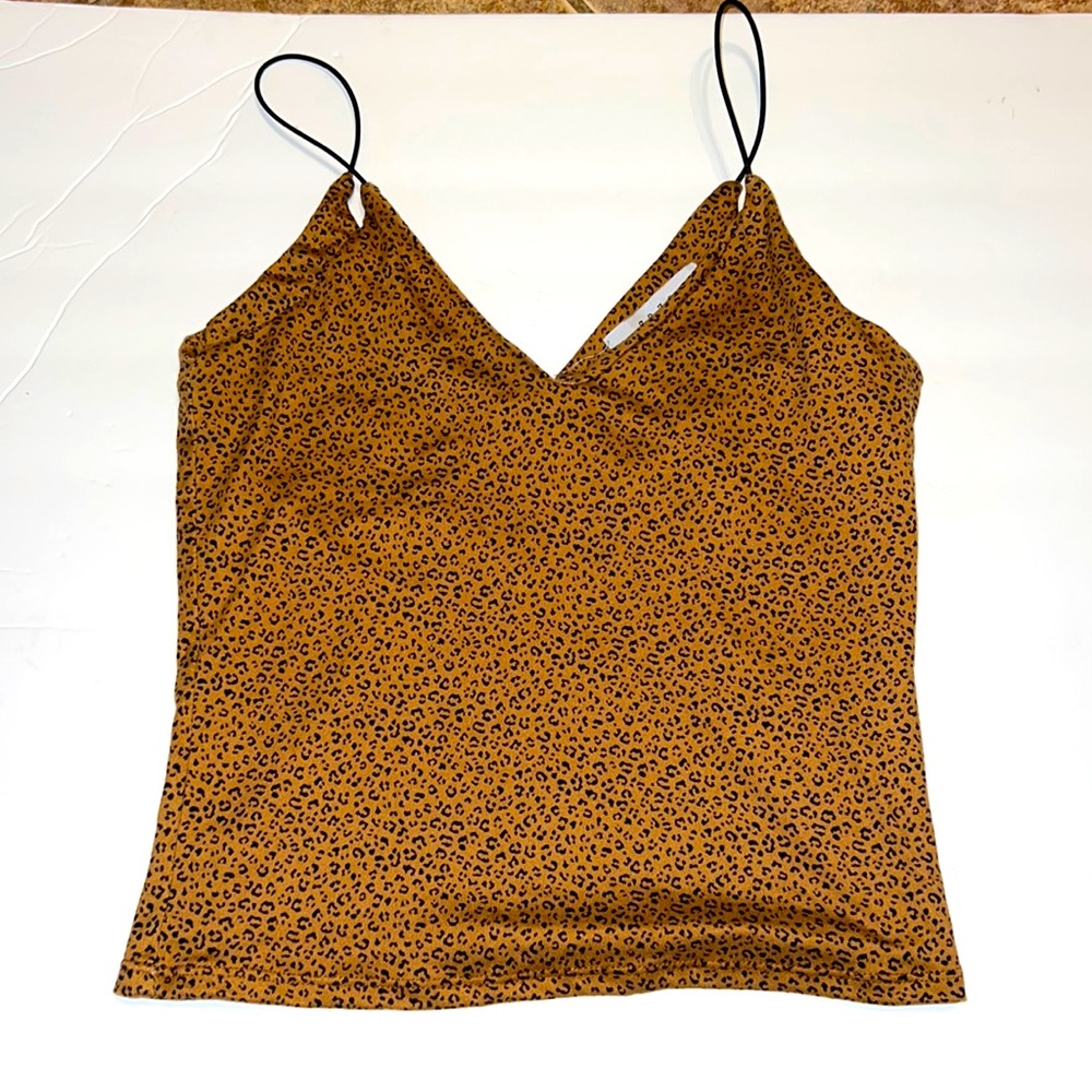 Gaze, cheetah print tank top